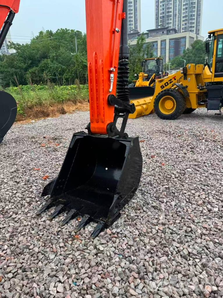 Doosan DX150Lc—9C حفارات وسط 7 طن - 12 طن