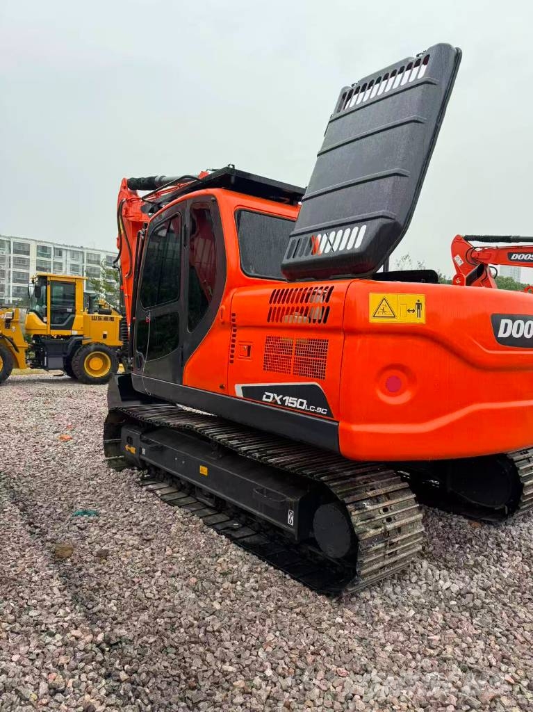 Doosan DX150Lc—9C حفارات وسط 7 طن - 12 طن