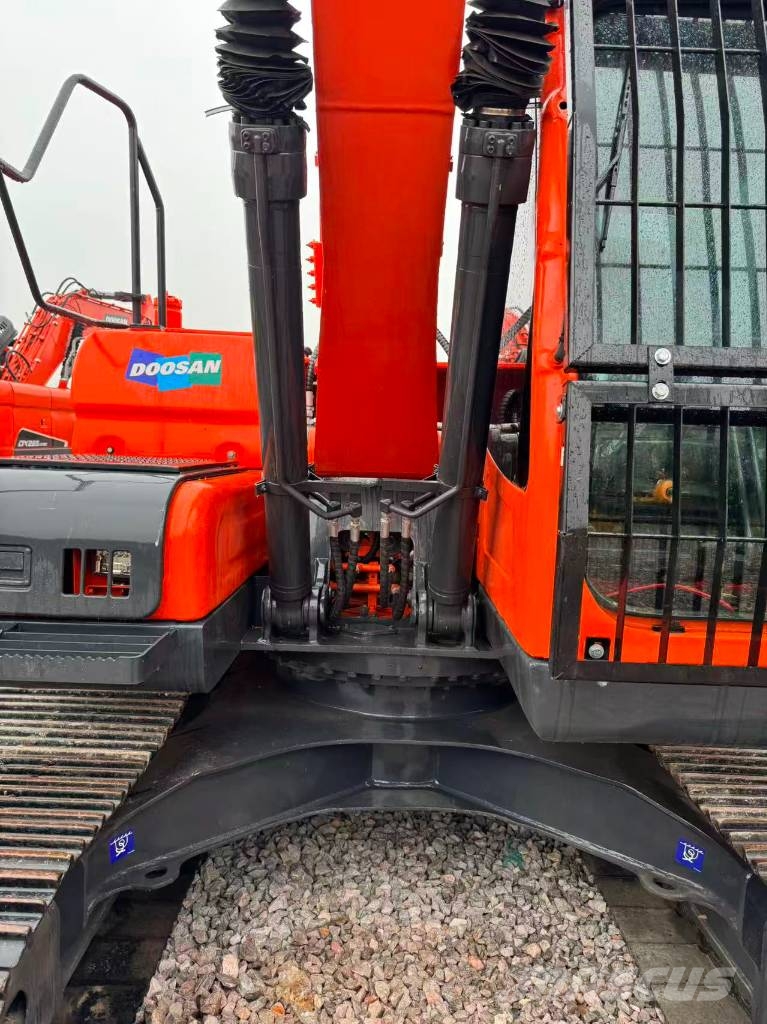 Doosan DX150Lc—9C حفارات وسط 7 طن - 12 طن