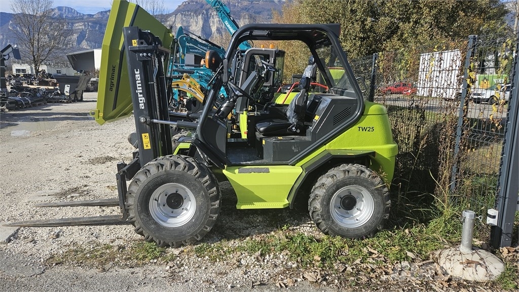 Agrimac TW25KL 前伸式堆高機(叉車)