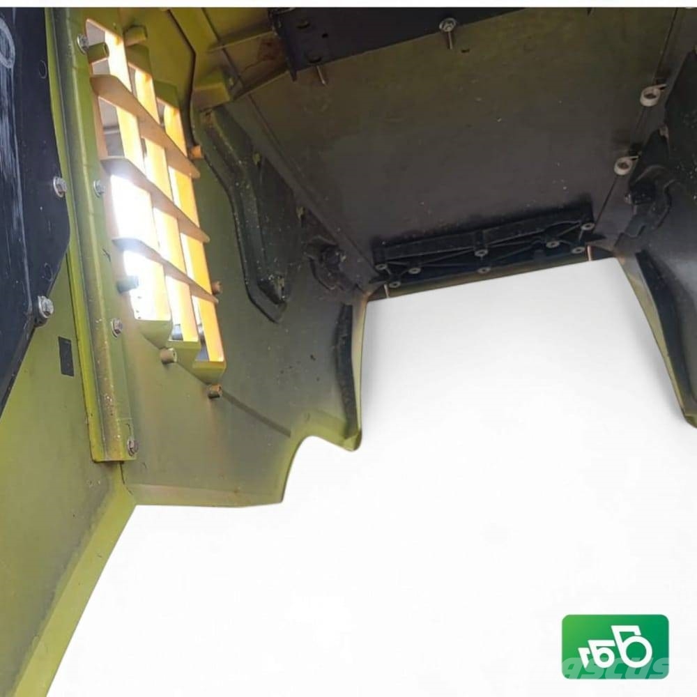CLAAS ARION 550 Hood Engine cover Grill Кабіна