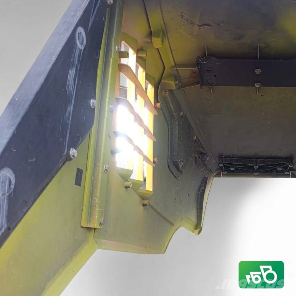 CLAAS ARION 550 Hood Engine cover Grill Кабіна