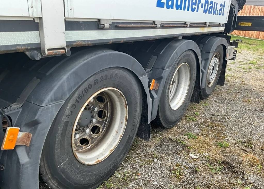 Volvo FH 起重车