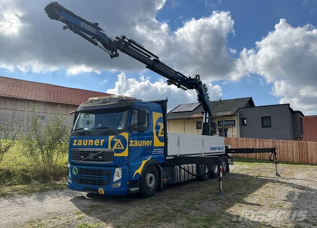 Volvo FH 起重车