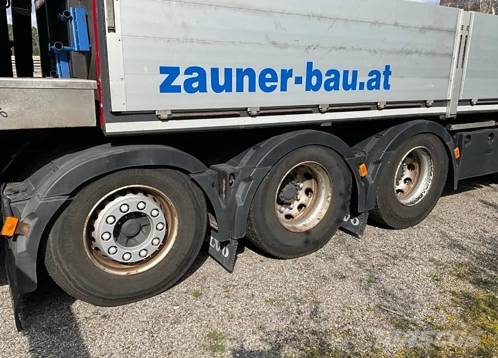 Volvo FH 起重车