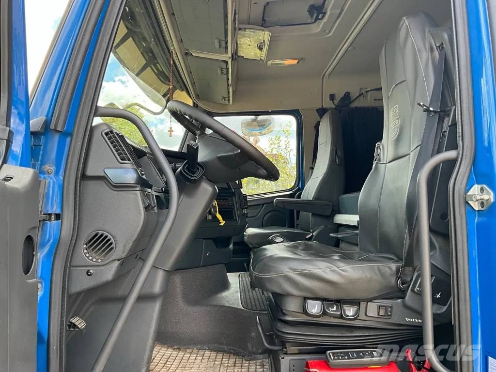 Volvo FH 起重车
