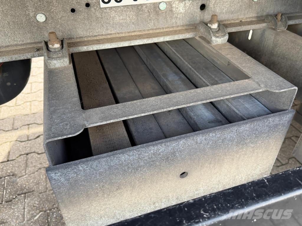 Schmitz Cargobull Schuifzeil-Dak / Coil / Rotos-Disc / Huckepack *Ap Polprikolice s ponjavo