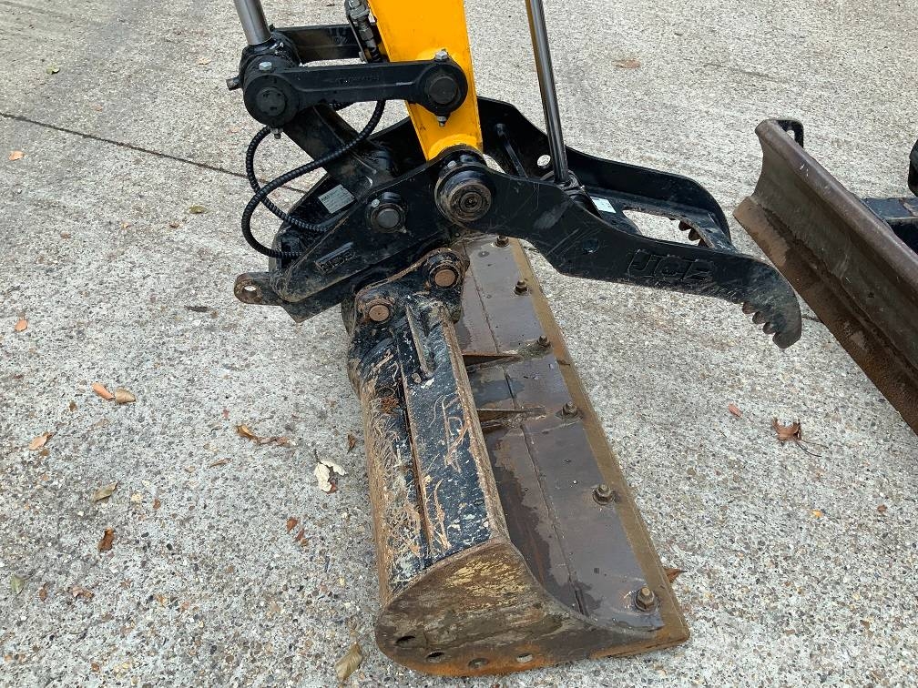 JCB 26 C-1 Miniescavadeiras < 7t (Mini escavadeiras)