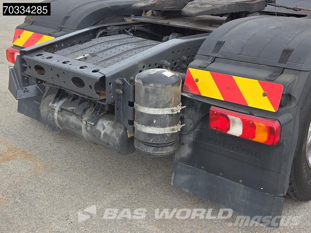Mercedes-Benz Arocs 2648 6X2 ClassicSpace Retarder Hydraulik Pal 中古トラクターヘッド | トレーラーヘッド