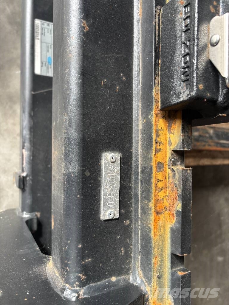 Ålö PALLEGAFLER 3500KG Lille Volvo Ålö  Pallegafler Lille Volvo skifte - L 30.120*120 Ön yükleyici atasmanlar
