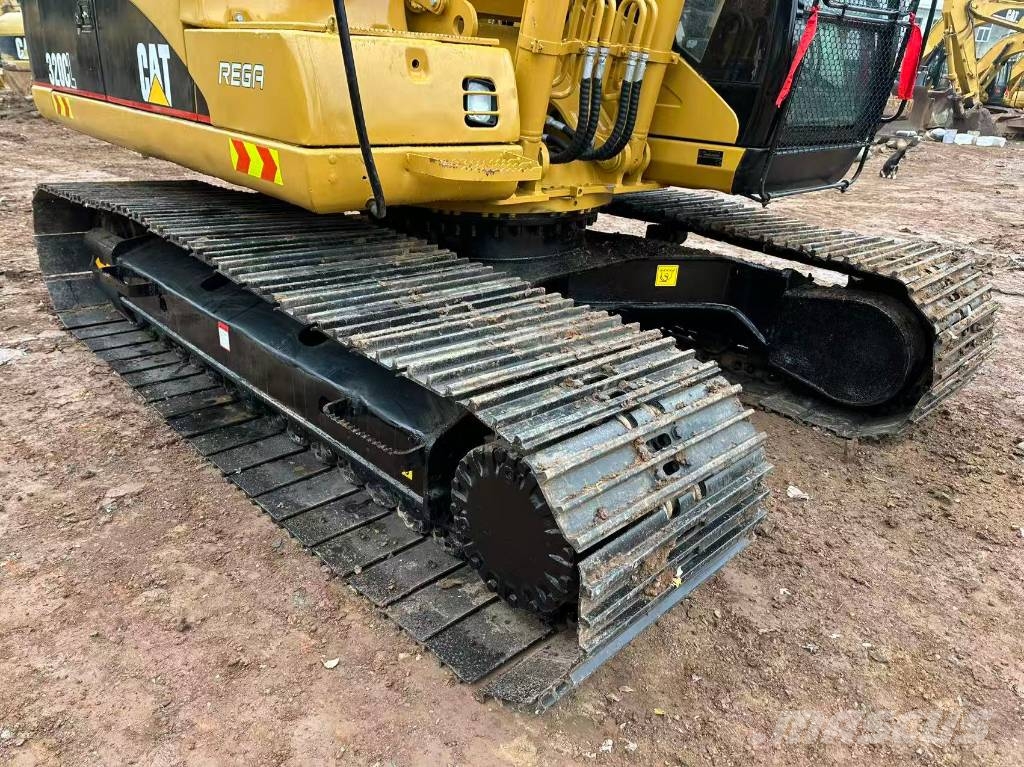 CAT 320C Dolgo sežni bagri