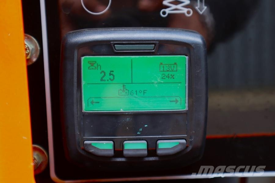 JLG ERT2669 Electric, 10m Working Height, 680kg Capaci Ножични работни платформи