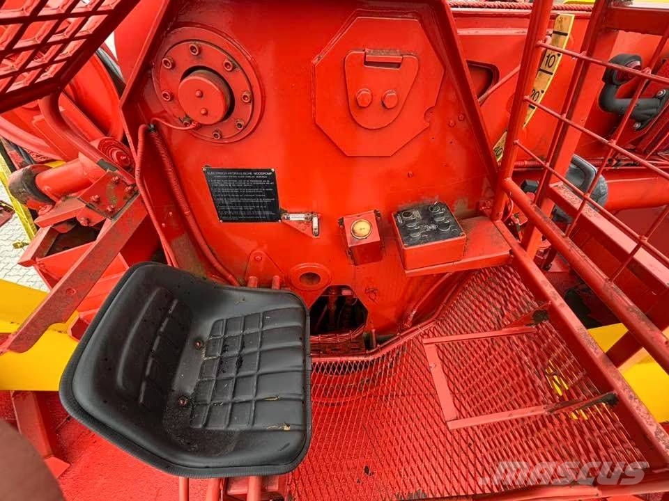 Scania 124 G 420 شاحنات حريق