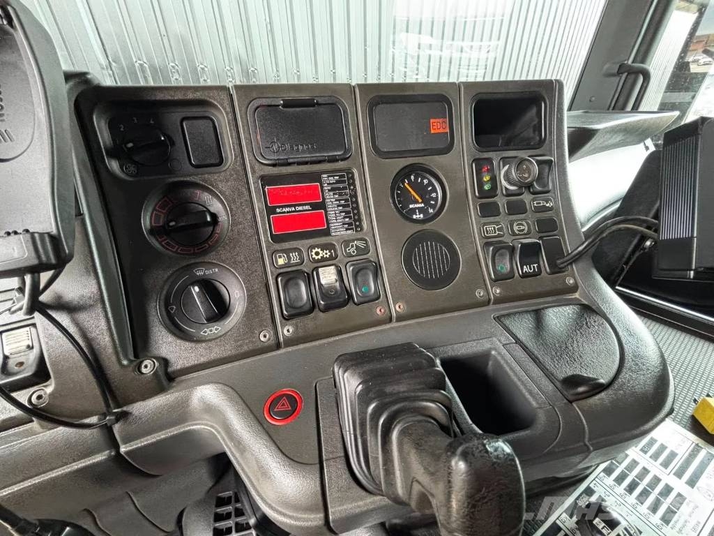 Scania 124 G 420 شاحنات حريق