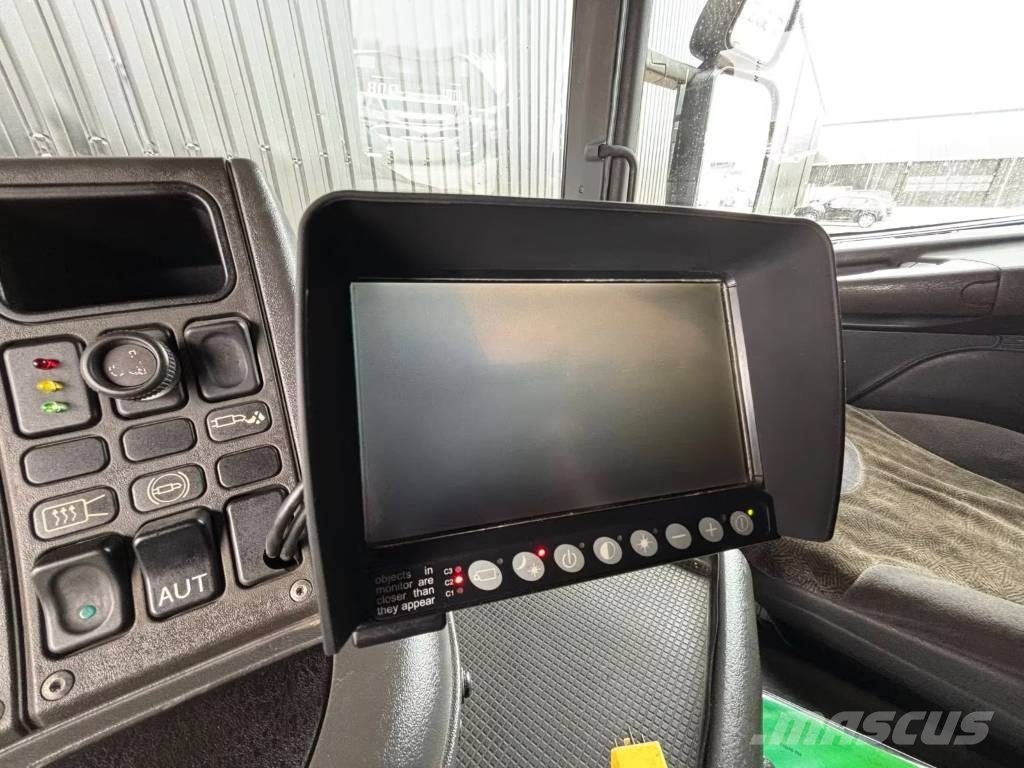 Scania 124 G 420 شاحنات حريق