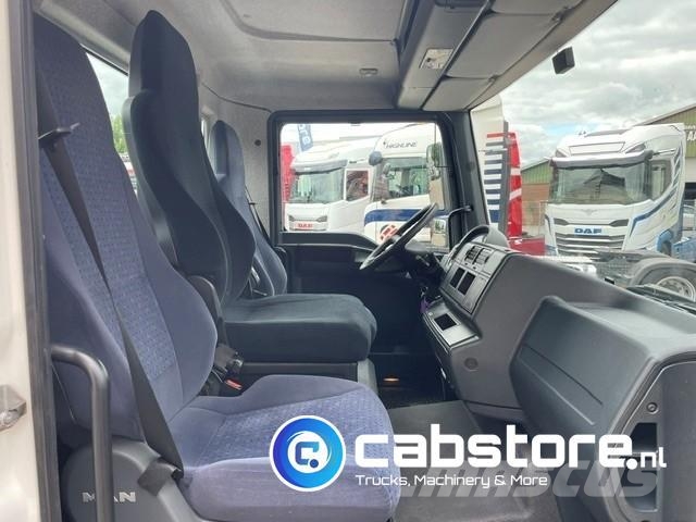 MAN TGL 8.180 4X2 BL Euro 5 - Year of manufacture 2012 Camiones portacoches