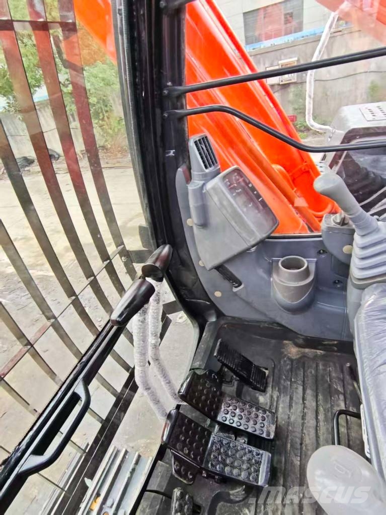 Hitachi ZX-350H-3G Kāpurķēžu ekskavatori