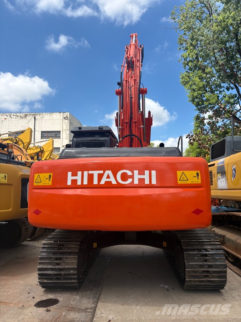 Hitachi ZX 200 Εκσκαφείς με ερπύστριες