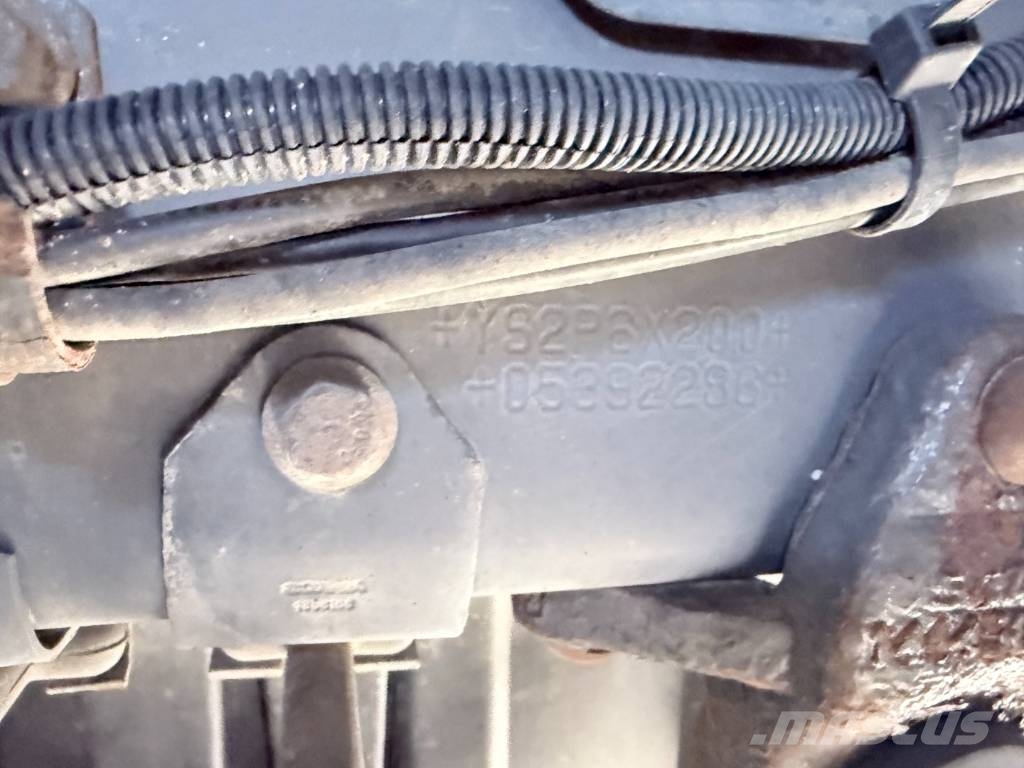 Scania P320 6x2*4 Carrier Supra 1250 Mt 9.80 m Camiones con temperatura controlada