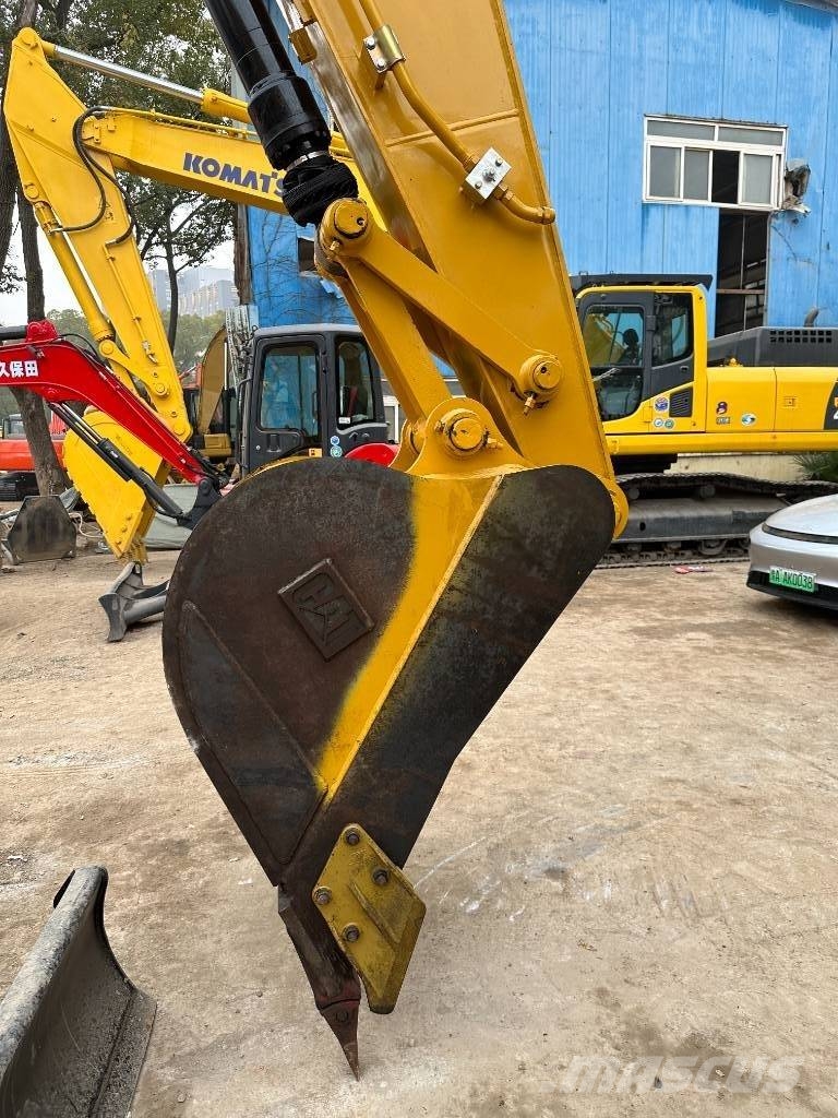 CAT 320 D Escavadeiras de esteiras