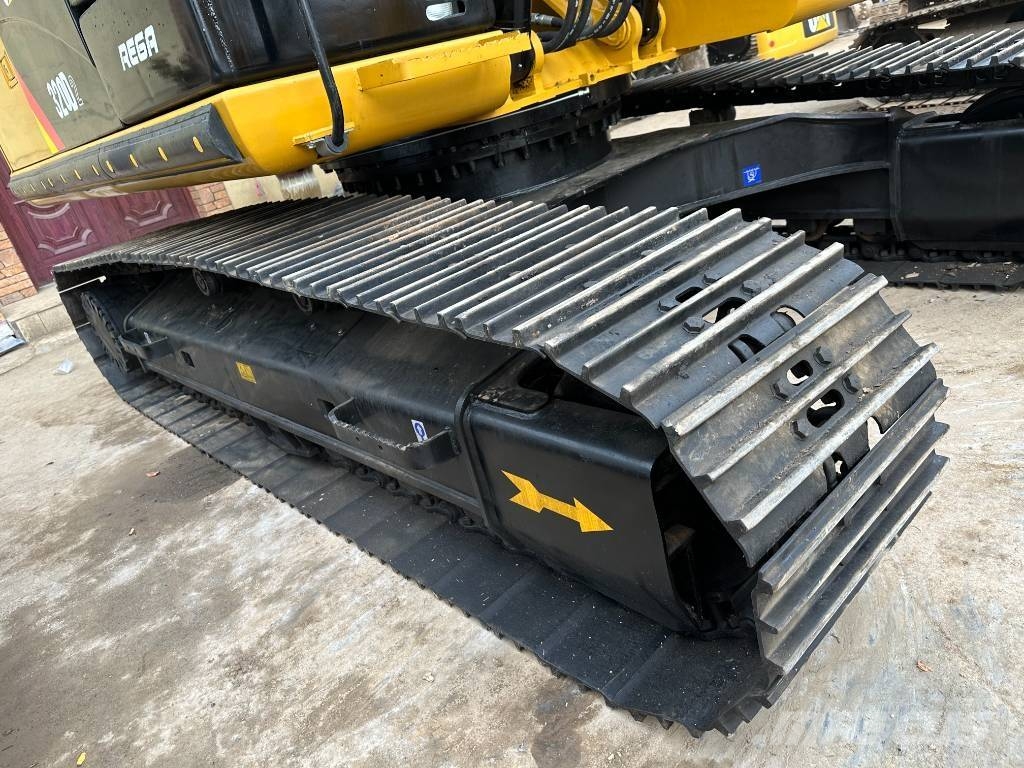 CAT 320 D Escavadeiras de esteiras