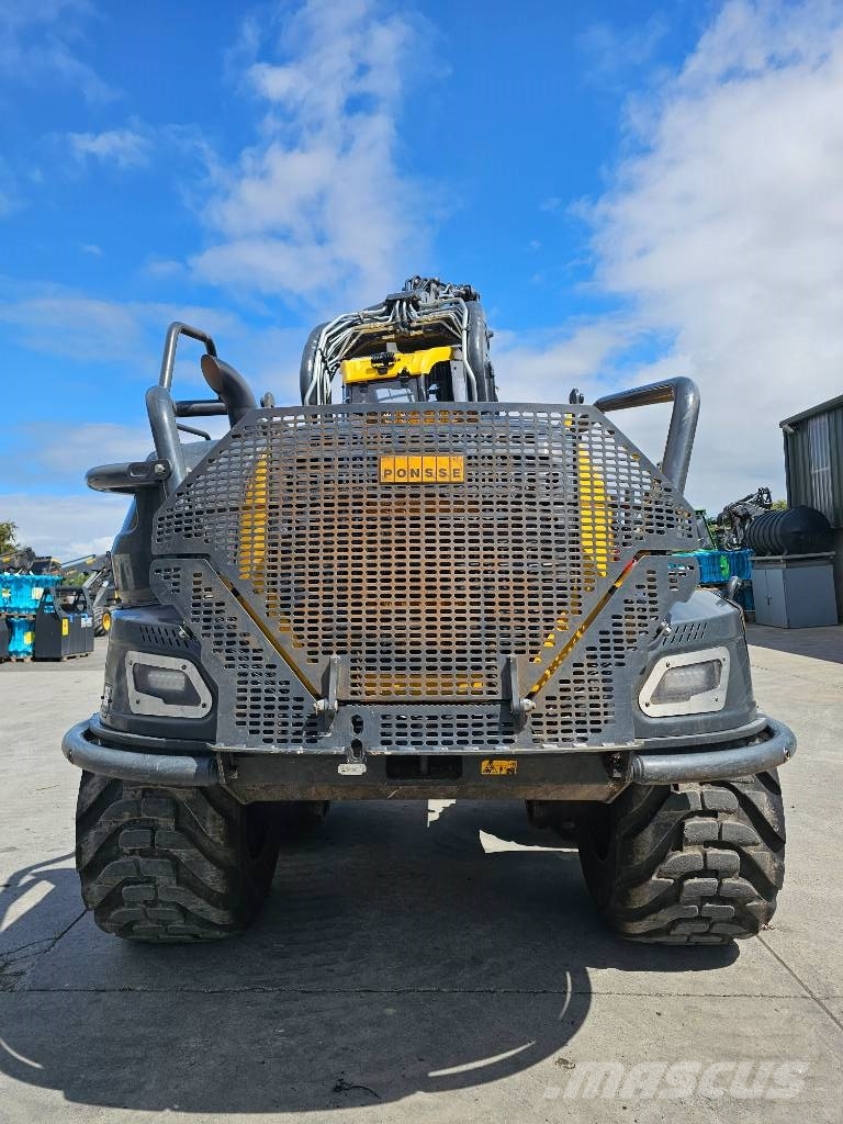 Ponsse Scorpion Giant Harvesterit