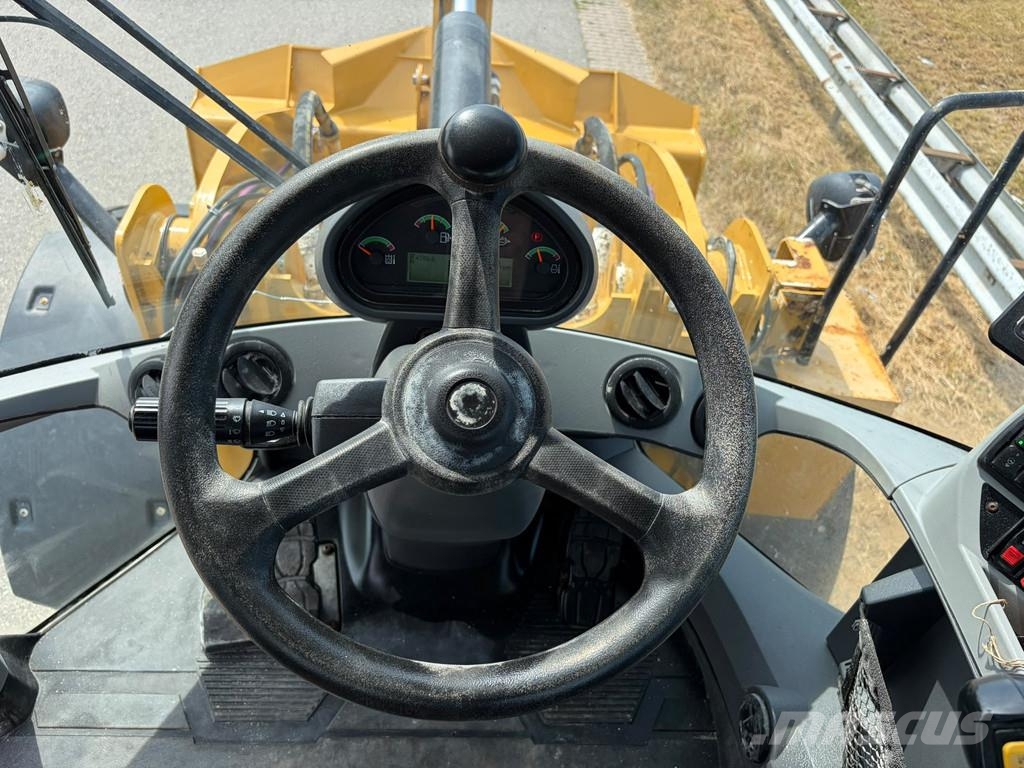 CAT 926M Radlader