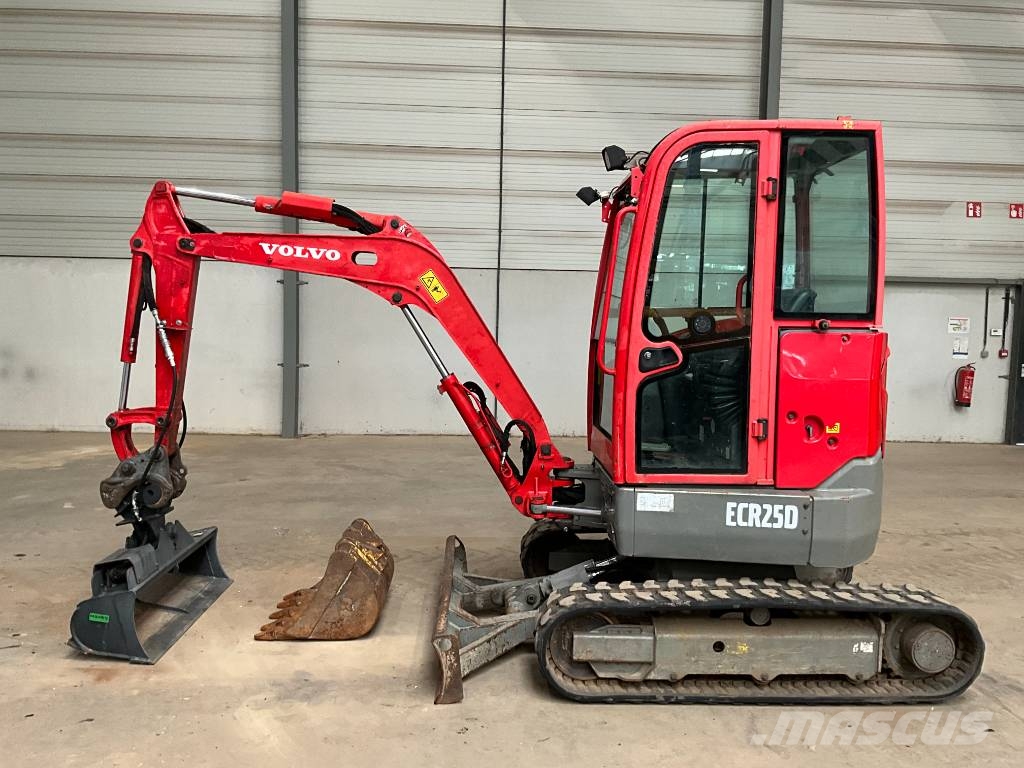 Volvo ECR 25 D Міні-екскаватори < 7т