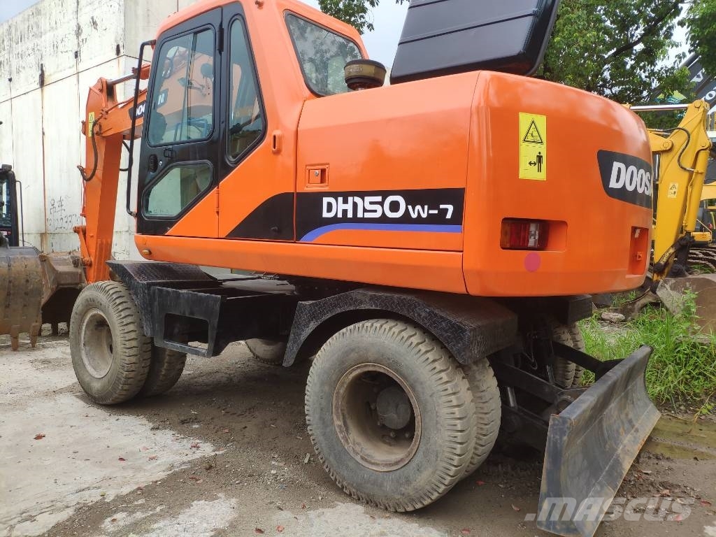 Doosan DH 150 W-7 旋轉式挖土機/掘鑿機/挖掘機