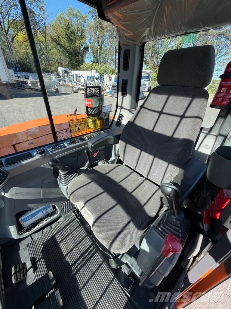 Doosan DX85 R-3 A/C Mini excavators < 7t (Mini diggers)