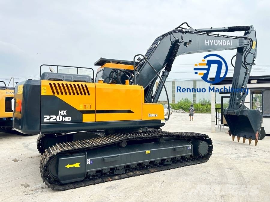 Hyundai HX 220 HD Kāpurķēžu ekskavatori