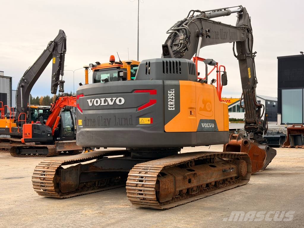 Volvo ECR 235 E Telakaivukoneet