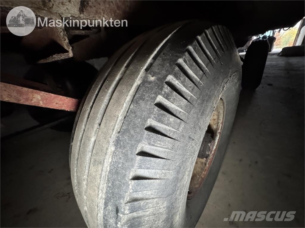 Håkantorps Tippvagn Kallurhaagised