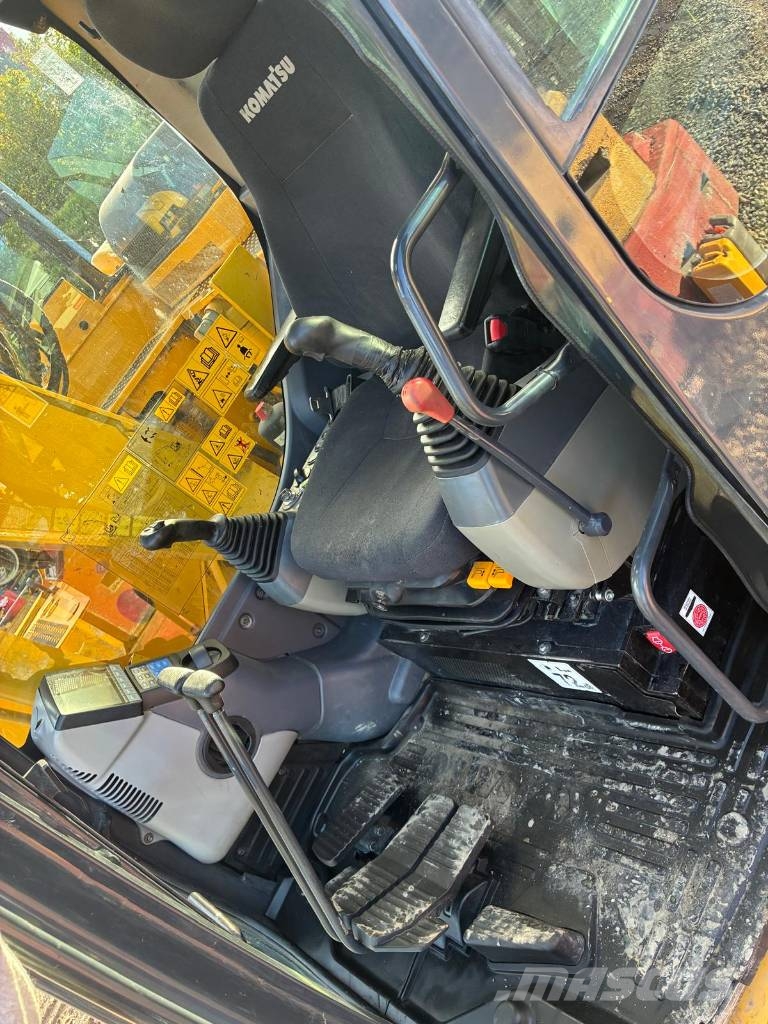 Komatsu PC 138 US-11 大型油圧ショベル12t以上（パワーショベル・ユンボ）