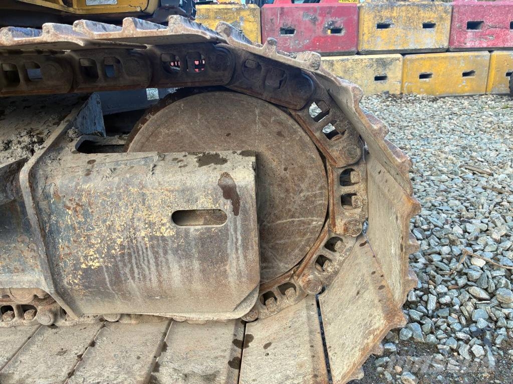 Komatsu PC 138 US-11 大型油圧ショベル12t以上（パワーショベル・ユンボ）