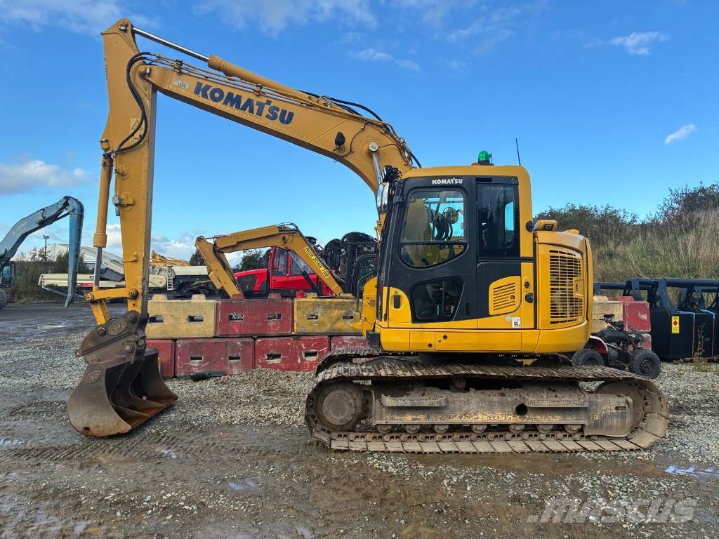 Komatsu PC 138 US-11 大型油圧ショベル12t以上（パワーショベル・ユンボ）