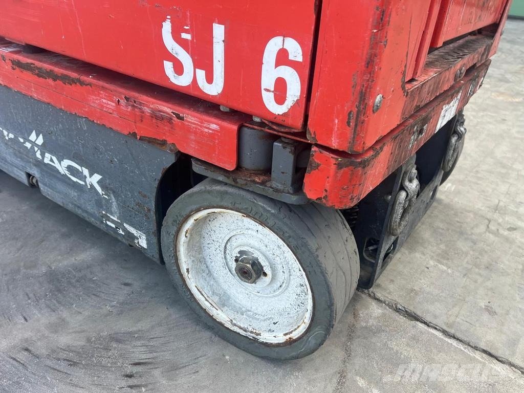 SkyJack SJ16 SJ16 Nacelles télescopiques