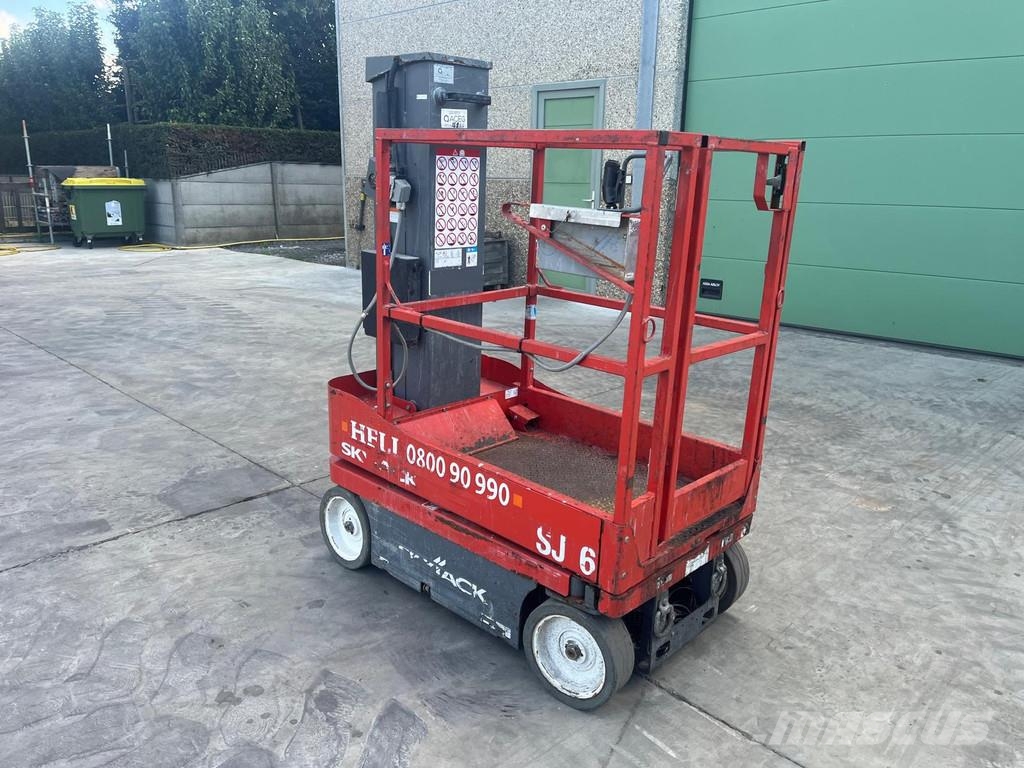 SkyJack SJ16 SJ16 Nacelles télescopiques