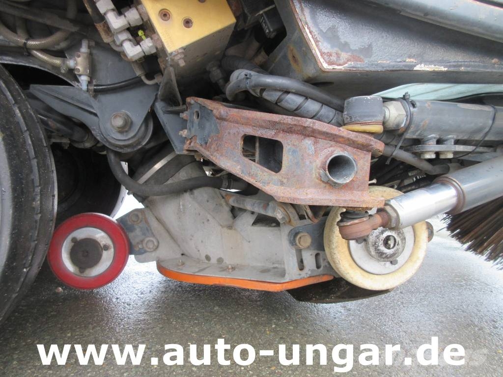 Johnston CN 201 Kleinkehrmaschine Euro 6 Diesel Kehrmaschin Barredoras