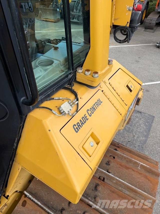 CAT D 6 N LGP (GPS) Kāpurķēžu buldozeri