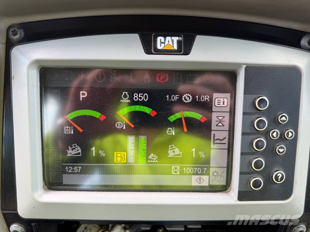 CAT D 6 N LGP (GPS) Kāpurķēžu buldozeri