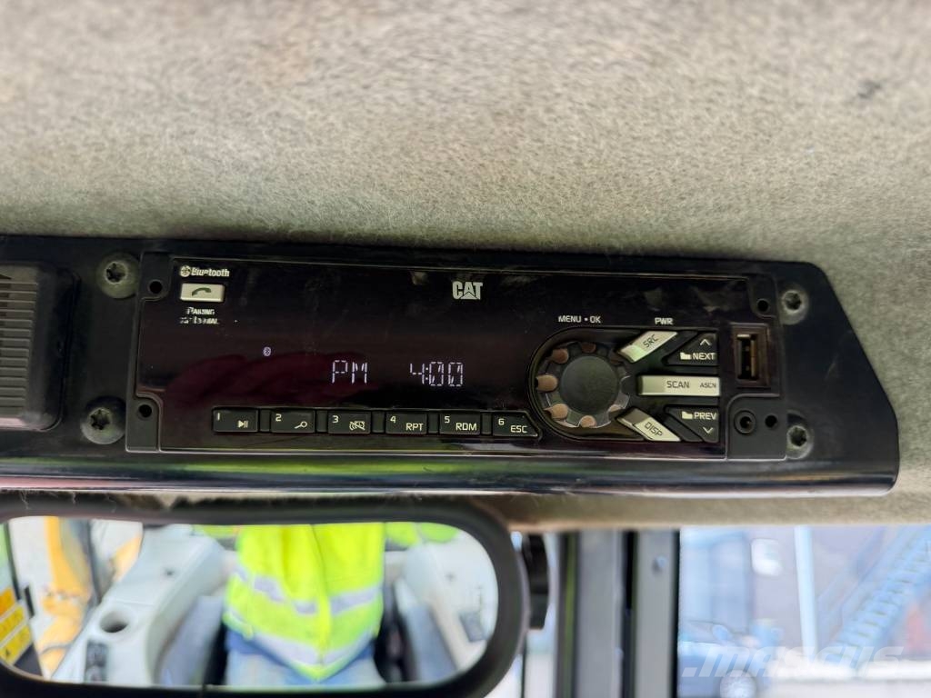 CAT D 6 N LGP (GPS) Kāpurķēžu buldozeri