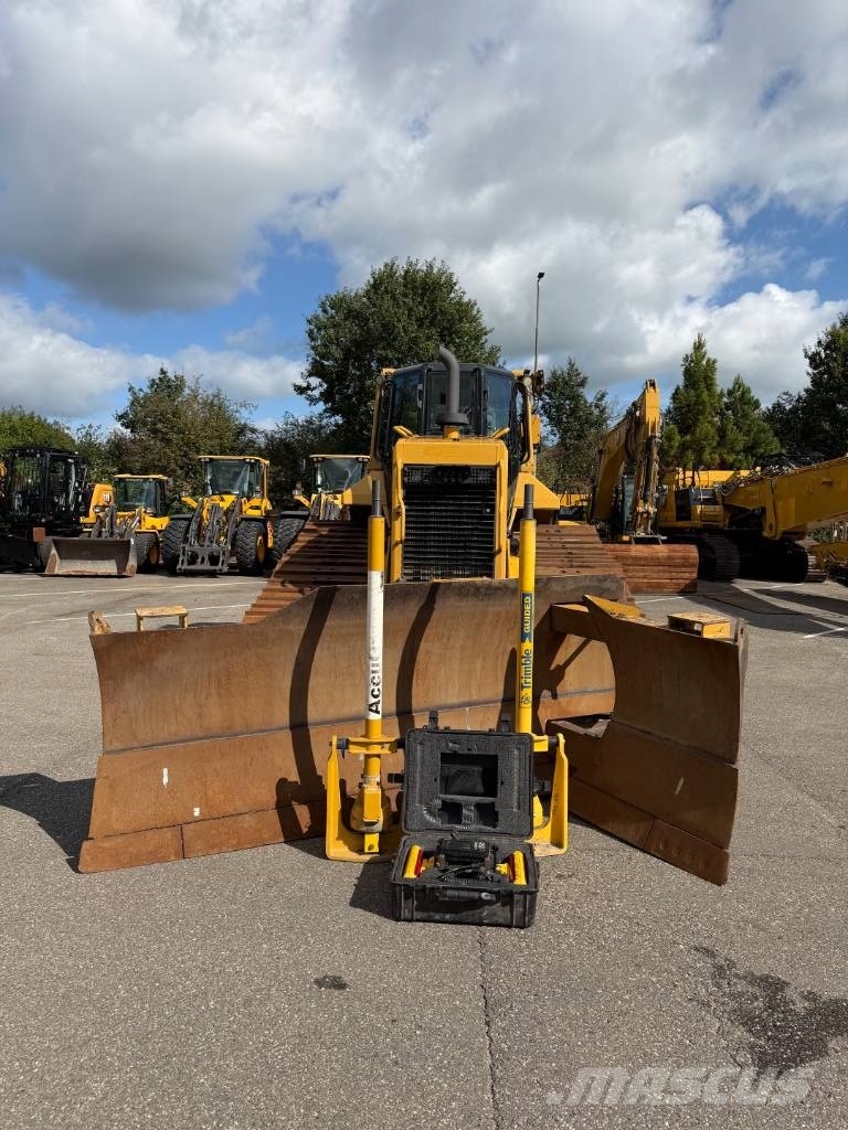 CAT D 6 N LGP (GPS) Kāpurķēžu buldozeri