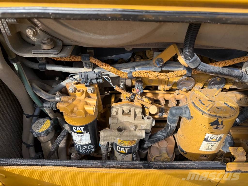 CAT D 6 N LGP (GPS) Kāpurķēžu buldozeri