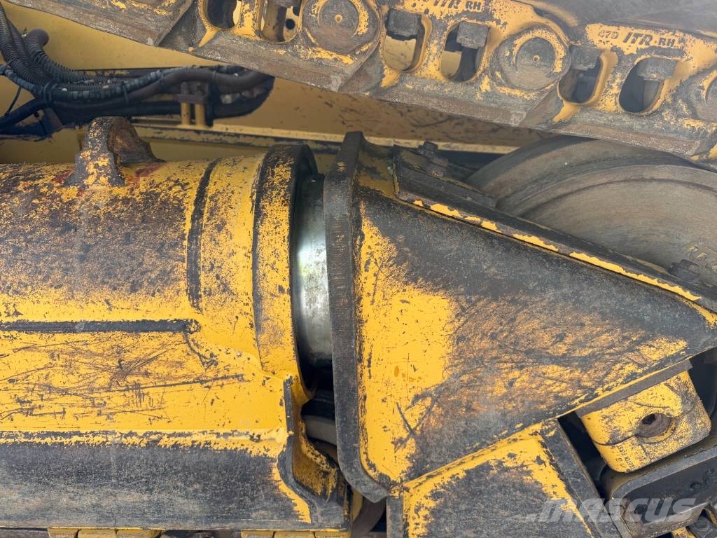 CAT D 6 N LGP (GPS) Kāpurķēžu buldozeri