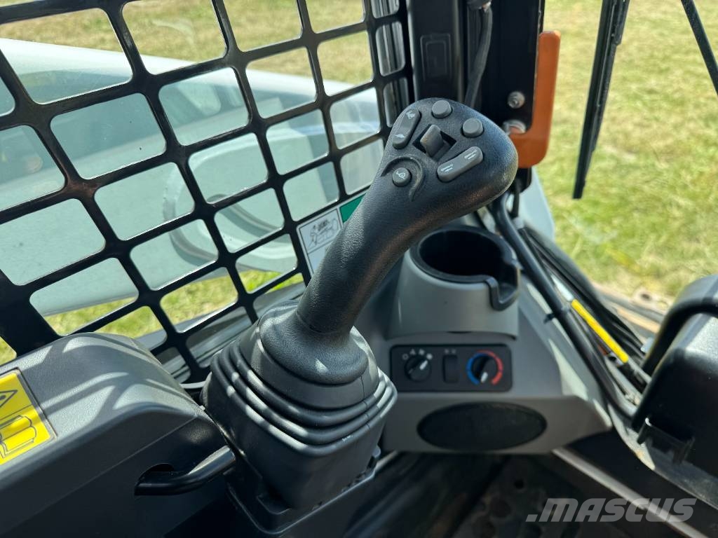 Bobcat T590 - Track Loader / Closed Cab Φορτωτάκια