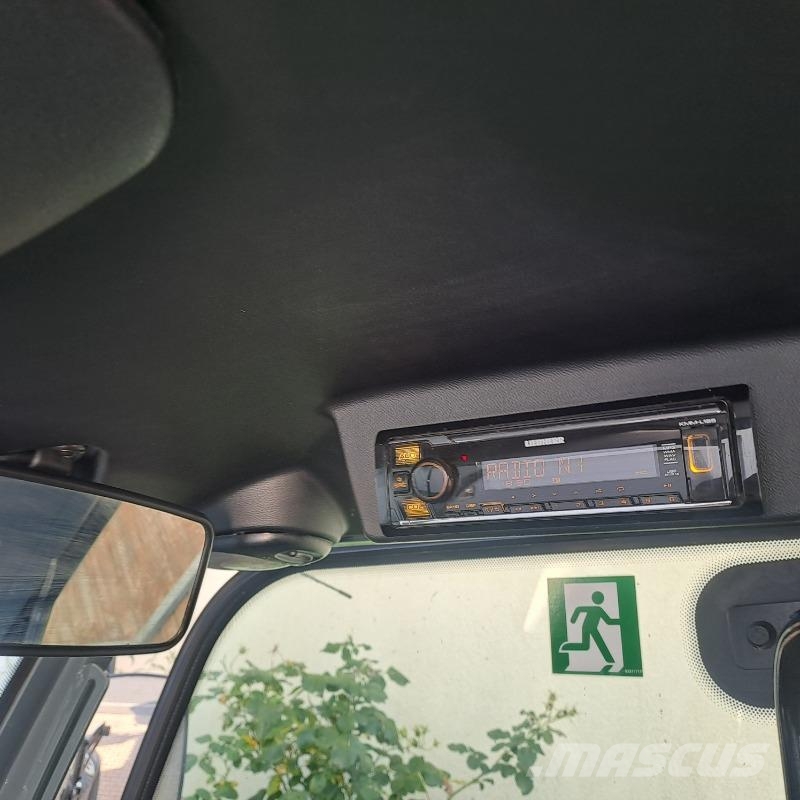 Liebherr L506 Kolesni nakladalci