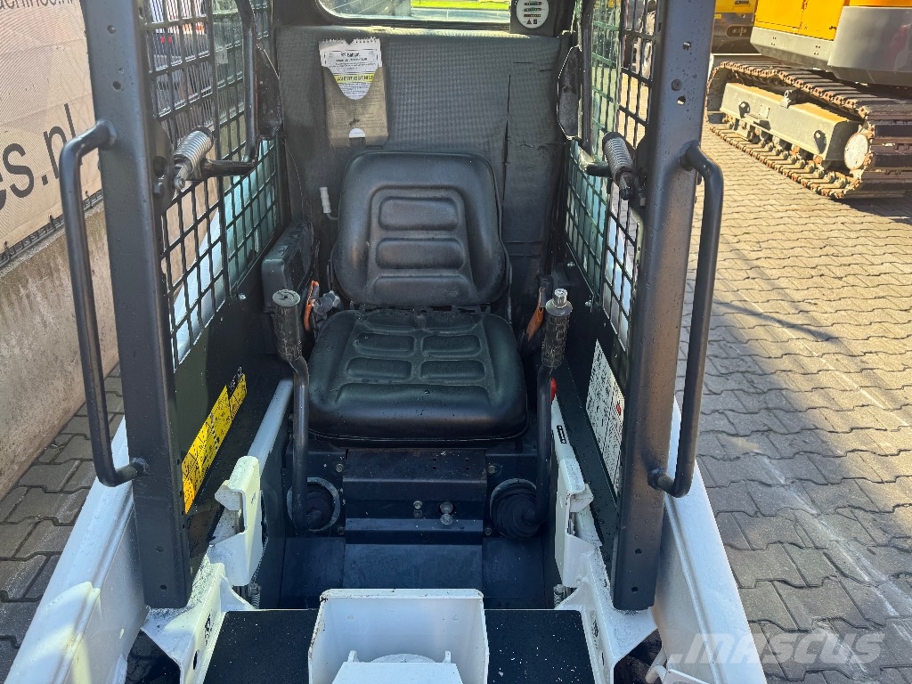 Bobcat S70 Skid steer mini nakladalci