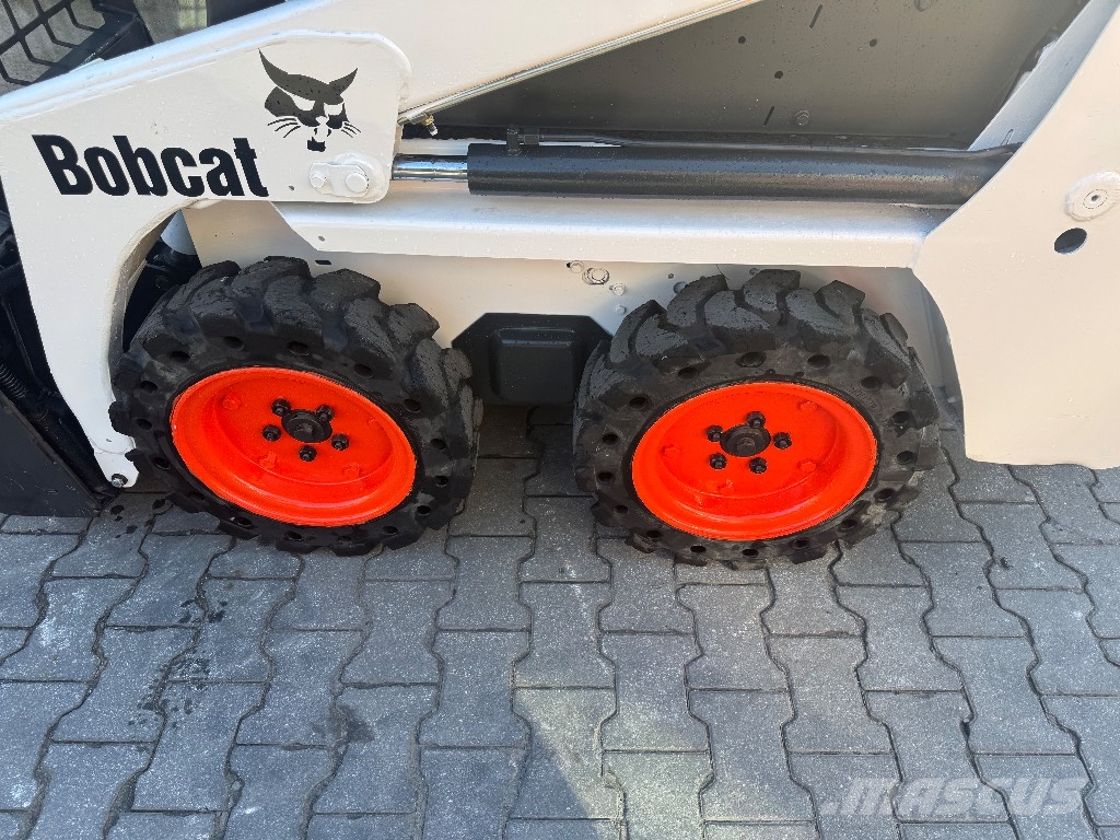 Bobcat S70 Skid steer mini nakladalci