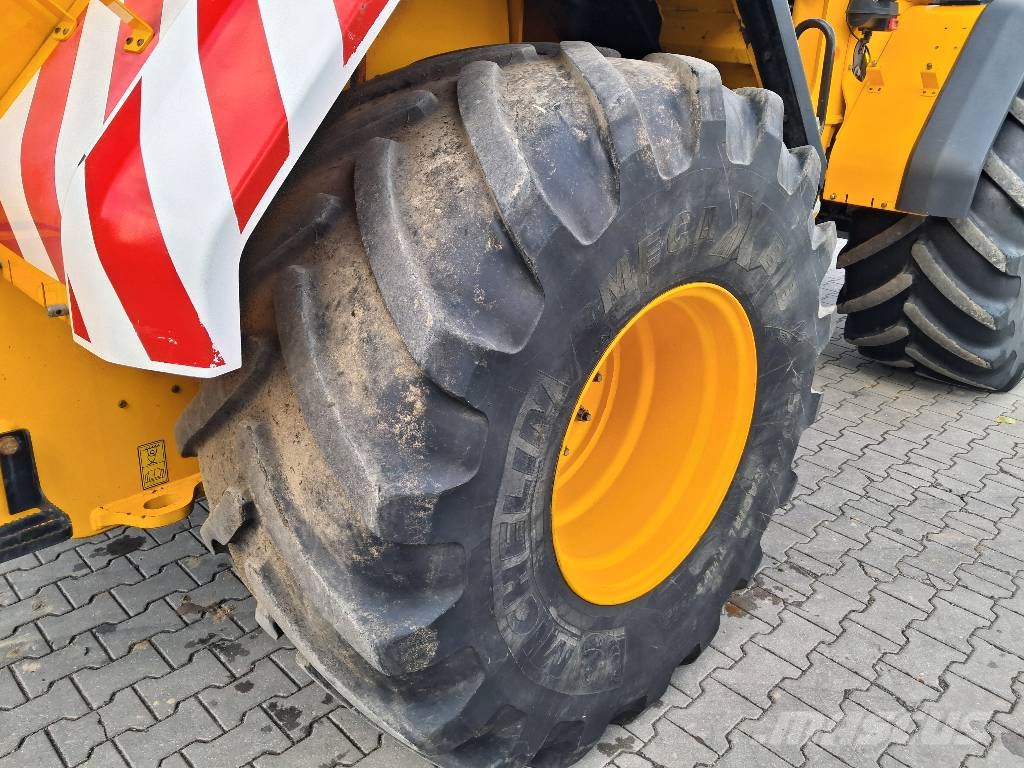 JCB 435 S Kolesni nakladalci